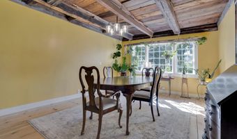 992 Pequawket Trl, Baldwin, ME 04091