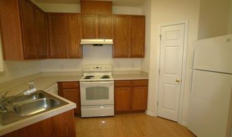 320 Anterbury Dr, Apex, NC 27502