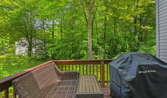 745 Merrow Rd APT 171, Coventry, CT 06238