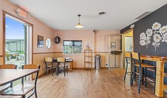 2405 4th St NW, Austin, MN 55912