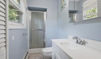 36 Wentworth St, North Providence, RI 02904