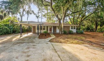 1711 Narcissus Ln, Beaufort, SC 29902