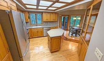 2455 Saint Croix Trl S, Afton, MN 55001