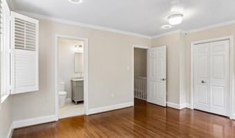 3217 SUTTON Pl NW A, Washington, DC 20016