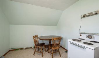 205 2nd Ave, Atkins, IA 52206