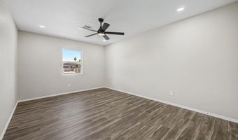 320 N 3RD St, Avondale, AZ 85323