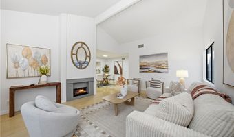 1231 S Golden W 30, Arcadia, CA 91007