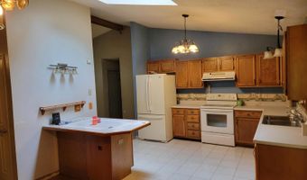 10827 Highridge Rd, Aurora, IN 47001