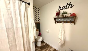 918 N Harv Wright Rd, Bloomfield, IN 47424