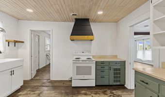 301 E Webster Ave, Ava, MO 65608
