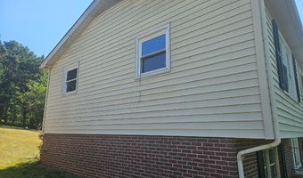 7163 Gladys Rd, Altavista, VA 24517