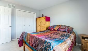 531 Liberty Pointe Dr, Ann Arbor, MI 48103