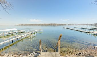 164 Park Pl, Arnolds Park, IA 51331
