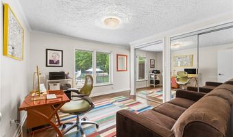 70 S Meadowcroft Dr, Akron, OH 44313
