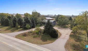 48117 266th St, Brandon, SD 57005