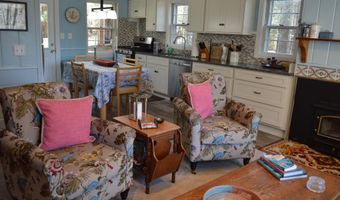 40 N Lake Way, Becket, MA 01223