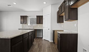 9933 Marie Ann Pl, Socorro, TX 79927