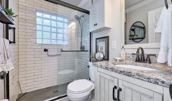 309 PROVIDENCE Rd, Ballwin, MO 63011