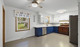 1518 Ellen Ave, Madison, WI 53716
