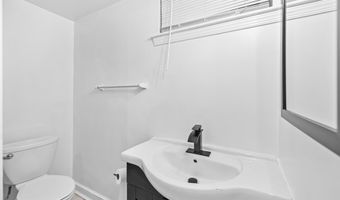 2420 I St NW, Washington, DC 20037