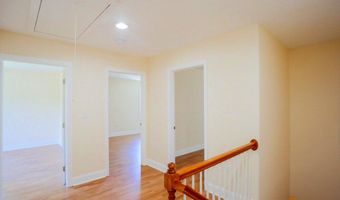 7313 BYRNELEY Ln, Annandale, VA 22003