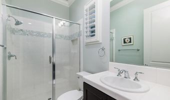 2555 Glasgow Dr, Carlsbad, CA 92010