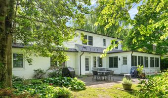 5121 BALTAN Rd, Bethesda, MD 20816
