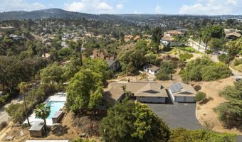 9484-86 La Cuesta Dr, La Mesa, CA 91941