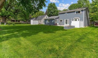 73959 Franklin Ln, Armada, MI 48005