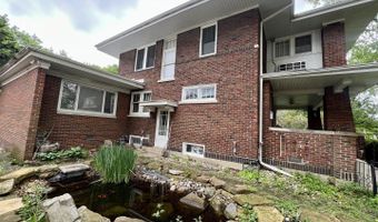 229 E Jefferson St, Arcola, IL 61910