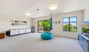 1509 Woodland Dr, Ashland, OR 97520