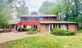 6819 SELKIRK, Bethesda, MD 20817