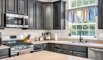 46 Timberline Rd, Bayville, NJ 08721
