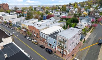 383 Navesink Ave, Atlantic Highlands, NJ 07716
