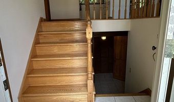 1085 N Street Ext, Agawam, MA 01030