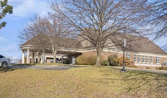 864 Gallery Ln, Ann Arbor, MI 48103