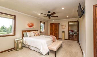 2111 Robins Nest SE, Alexandria, MN 56308