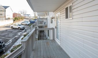 113 Park Ave 20, Danbury, CT 06810