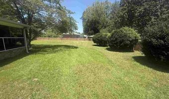 100 Lakeland Dr, Bennettsville, SC 29512