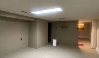 222 Guthrie Dr, Bardstown, KY 40004