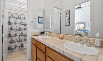 42234 N STONEMARK Dr, Anthem, AZ 85086