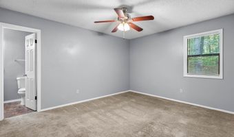 1309 Country Oaks Dr, Benton, AR 72015
