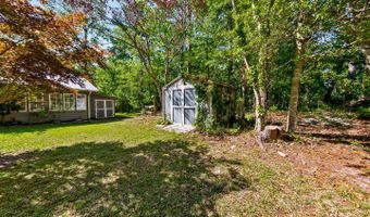 519 Country Club Dr W, Arapahoe, NC 28510