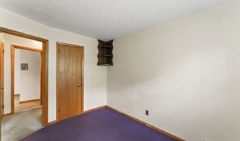 6 Sunrise Rd, Danbury, CT 06810