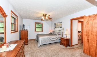 7209 Lindenwood Dr, Indianapolis, IN 46227
