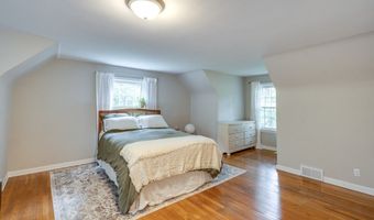 1176 Duncan Spur, Akron, OH 44333