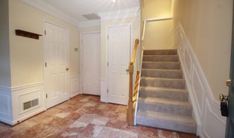 6003 RICKETTS Walk, Alexandria, VA 22312