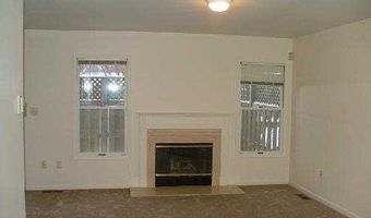 490 Liberty Pointe Dr, Ann Arbor, MI 48103