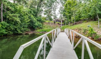 1010 Mohawk Dr, Lincolnton, GA 30817