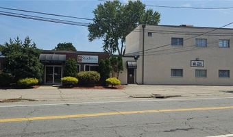 838 Dyer Ave, Cranston, RI 02920
